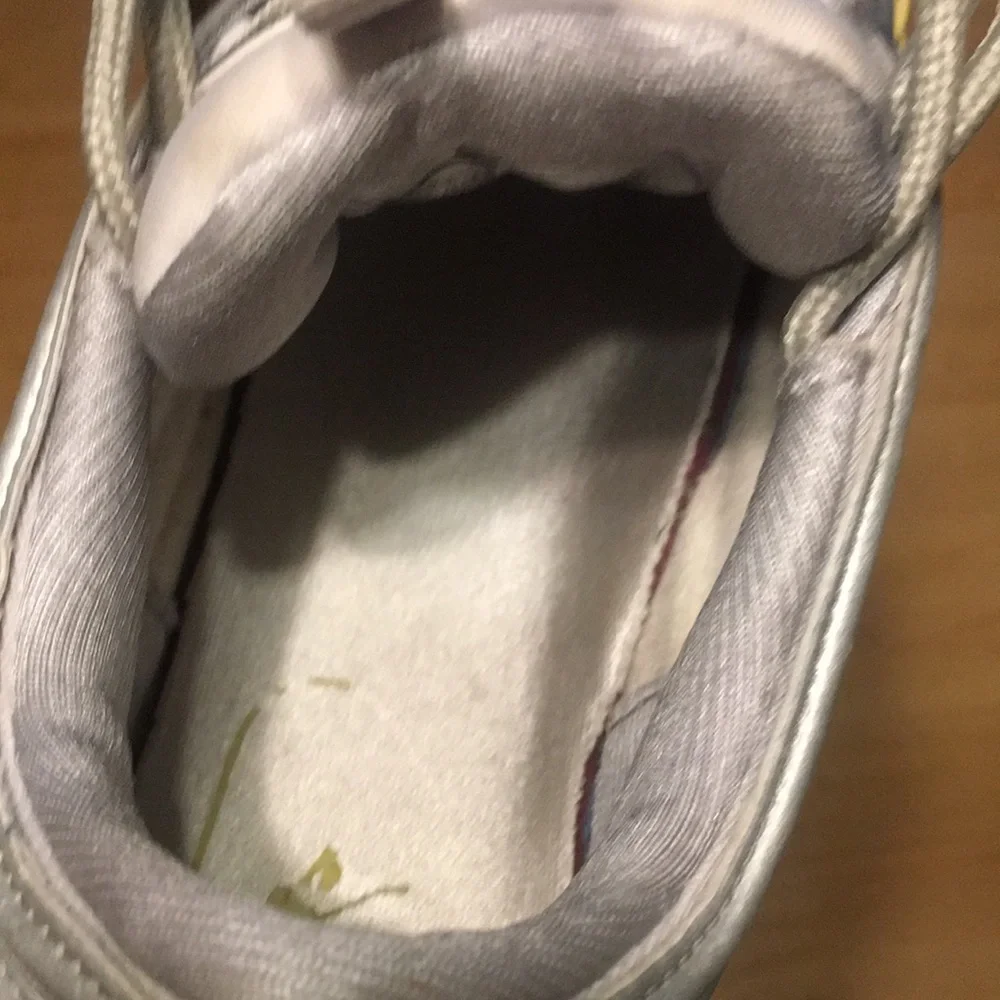 Nike Women's Silver and Gold Air Max 97 Sneakers - Picture 11 of 14